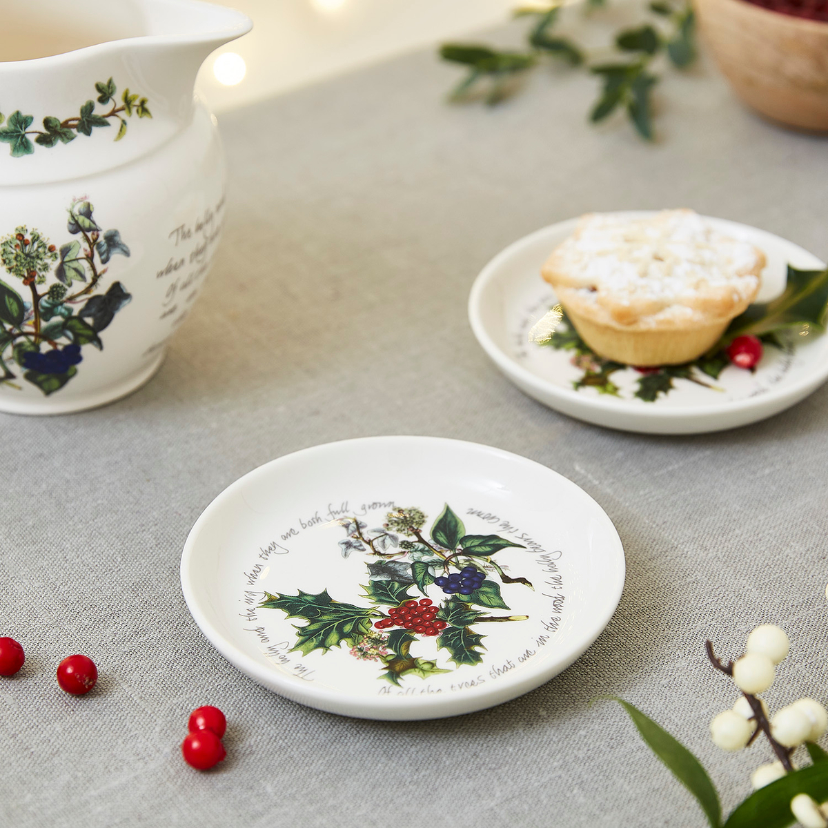 The Holly and the Ivy Side Plate (Single) image number null